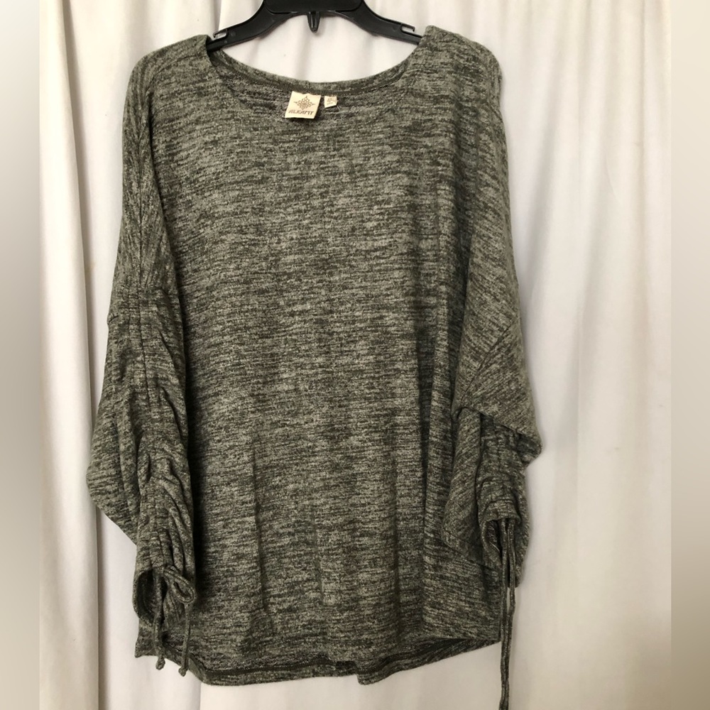 NWT Alkamy Green Multicolor Top 2X